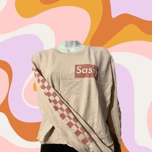 Gildan pink checkered king sleeve crop top t-shirt “sassy” size large